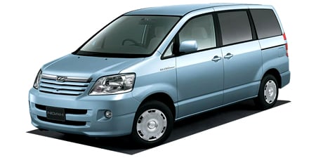 Toyota Noah Specs, Dimensions and Photos | CAR FROM JAPAN