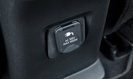 NISSAN LEAF B7 X