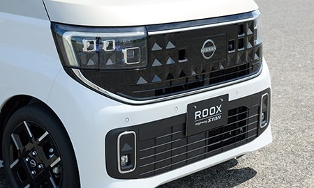 NISSAN ROOX X