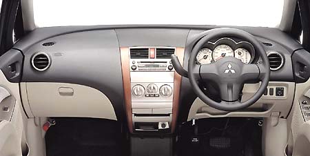 コルト(三菱)スタンダード(2002年11月)|カタログから中古車 コルト(三菱)スタンダード(2002年11月)|カタログから中古車