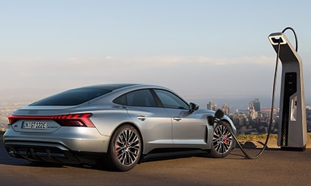 AUDI S ETRON GT BASE GRADE