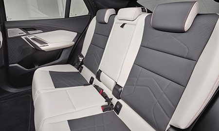 BMW iX2 X DRIVE 30 M SPORT